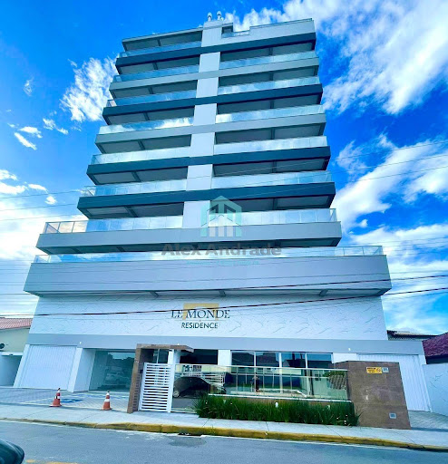 Apartamento à Venda no Centro de Biguaçu, 3 Quartos, 106m²