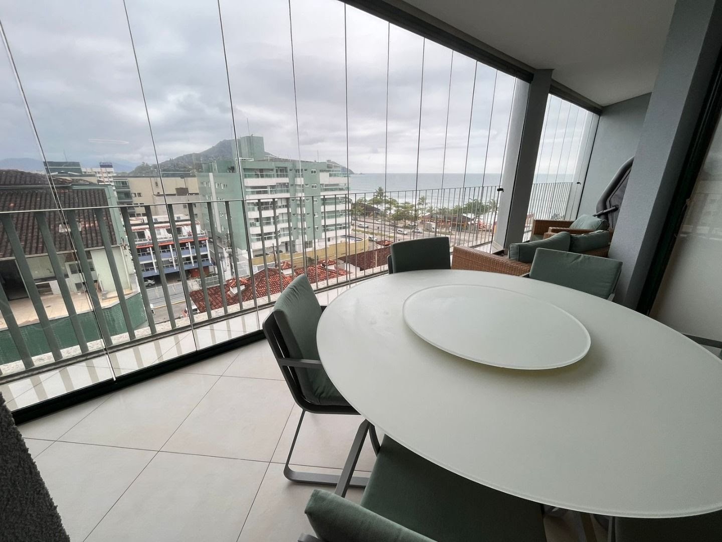 Cobertura à venda com 3 quartos, 3 banheiros, 3 vagas e 180m² no Praia Grande, Ubatuba (SP) — foto 8 de 18