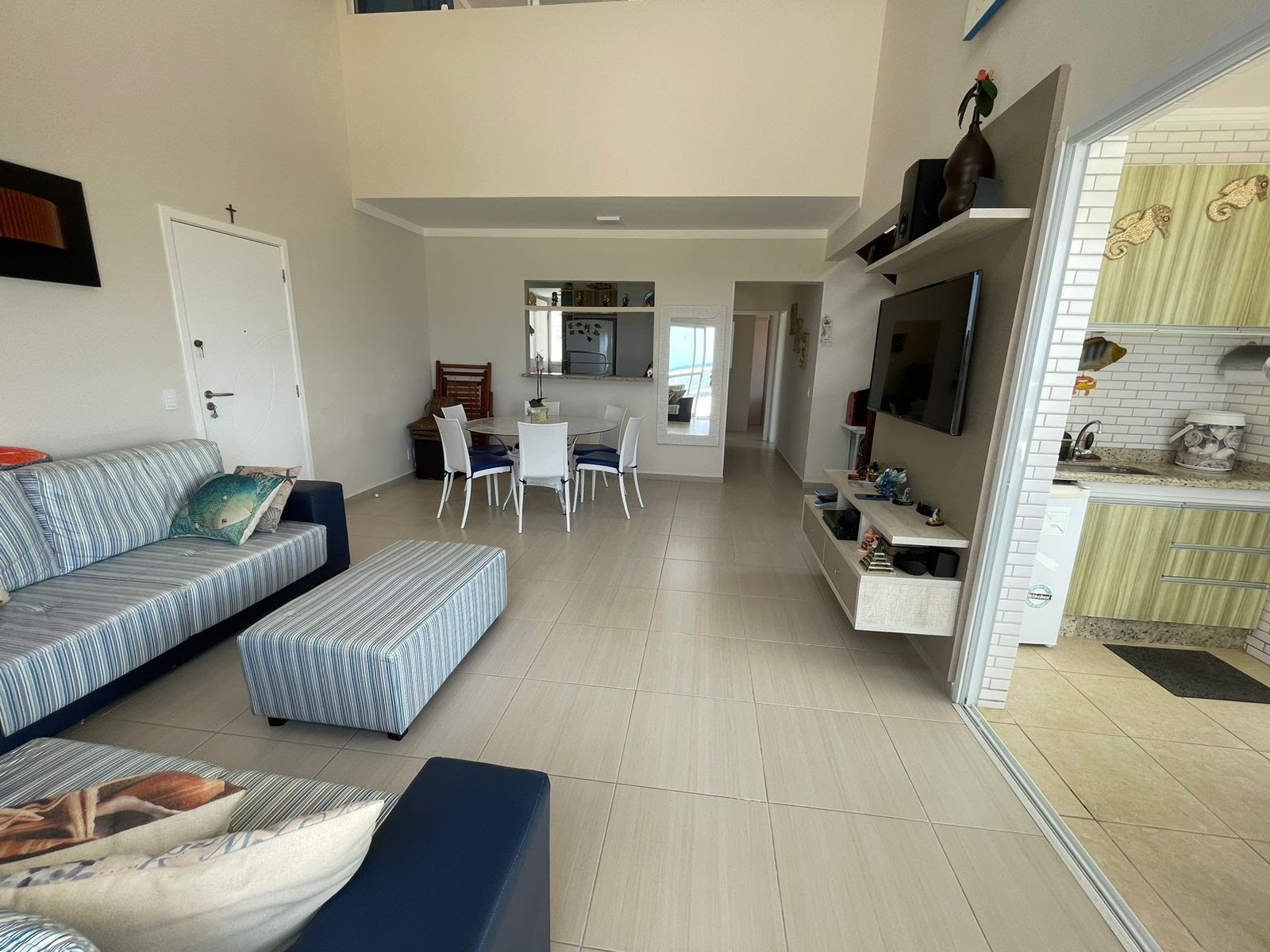 Apartamento à venda com 3 quartos, 2 suítes, 5 vagas e 230m² no Centro, Bertioga (SP) — foto 8 de 28