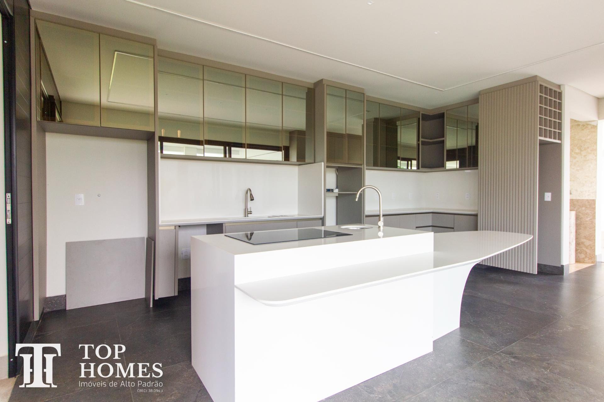 Casa de Alto Padrão à venda no condomínio Fazenda SerrAzul em Itupeva SP