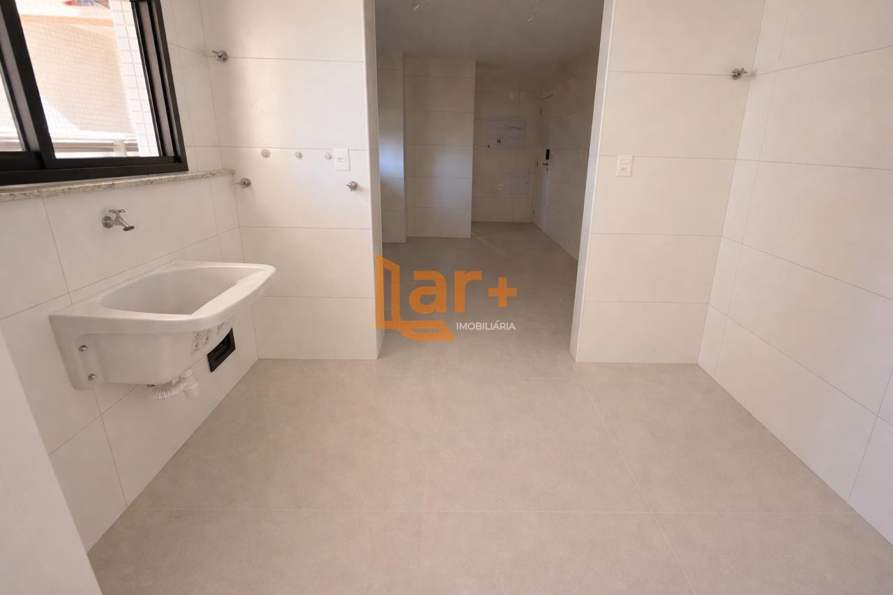 Apartamento à venda com 3 quartos, 3 suítes, 3 vagas e 200m² no Jardins, Aracaju (SE) — foto 2 de 14