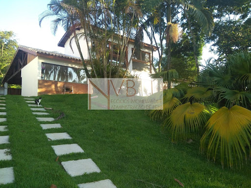 Casa em Forrest Hills, 3 Dorms, 2 Suítes, 450m² à Venda