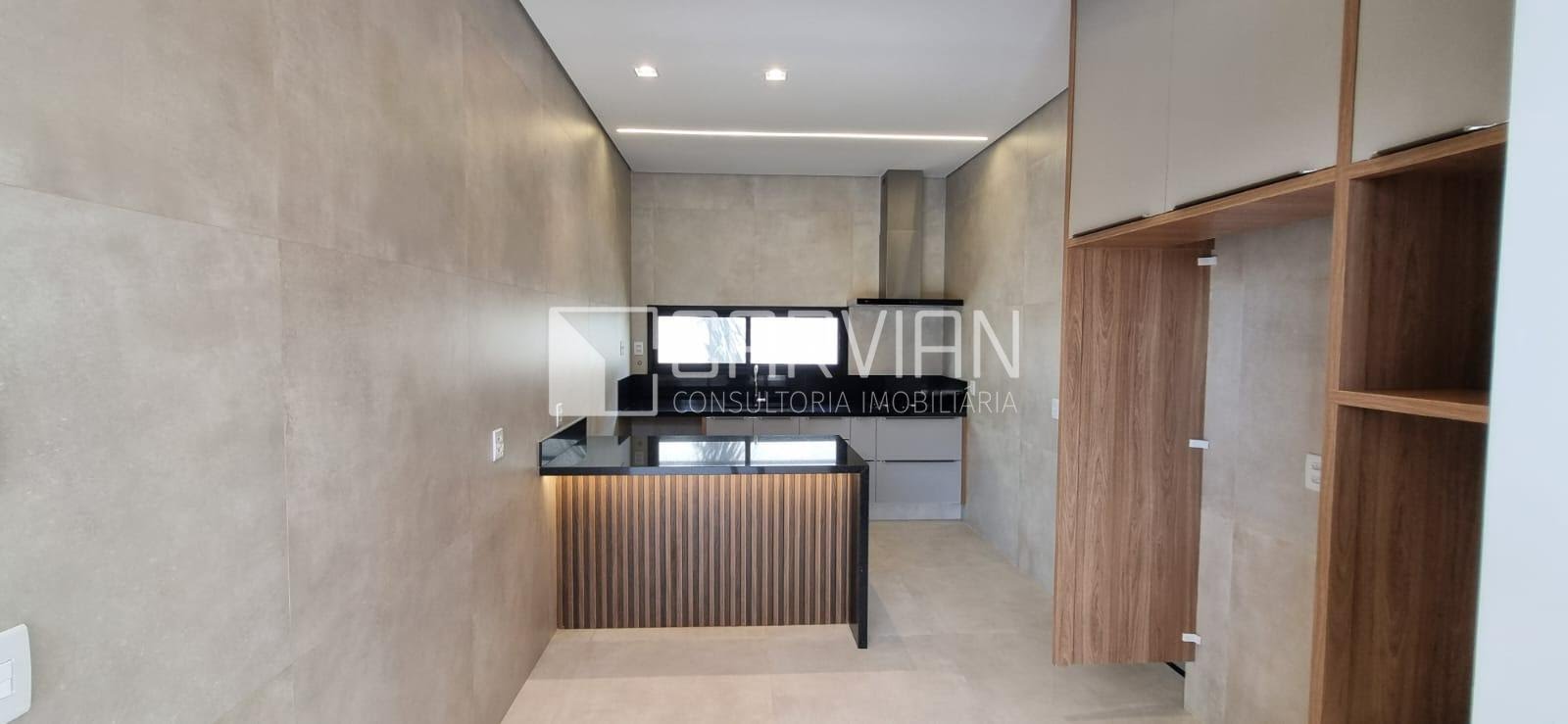 Casa à venda com 4 quartos, 4 suítes, 4 vagas e 266m² no Residencial e Empresarial Alphaville, Ribeirão Preto (SP) — foto 3 de 30