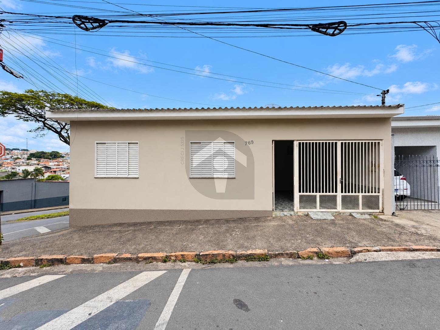 Casa, 4 quartos, 160 m² - Foto 1