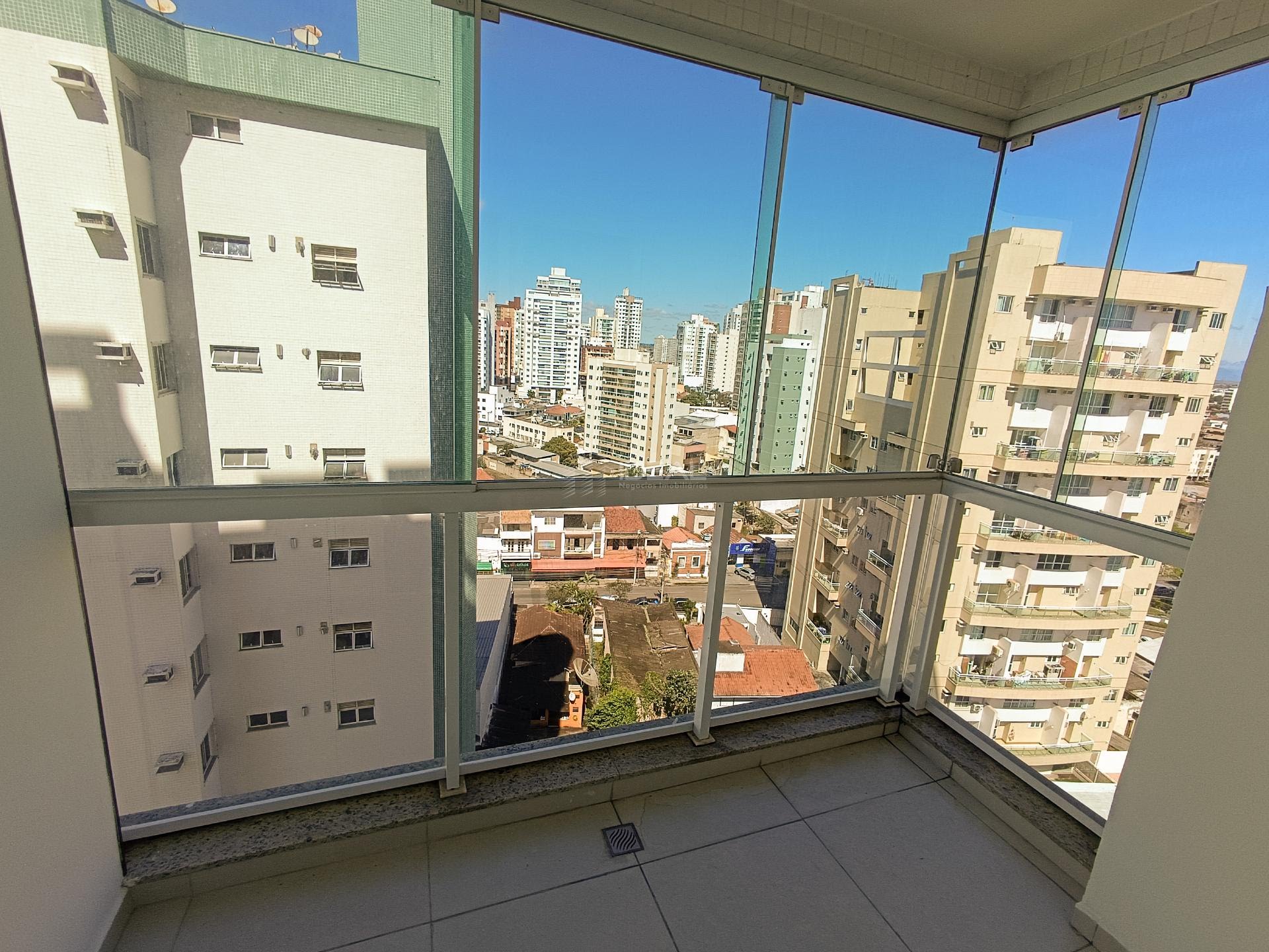 Apartamento para alugar com 1 quarto, 1 banheiro, 1 vaga e 44m² no Centro, Campos dos Goytacazes (RJ) — foto 5 de 27