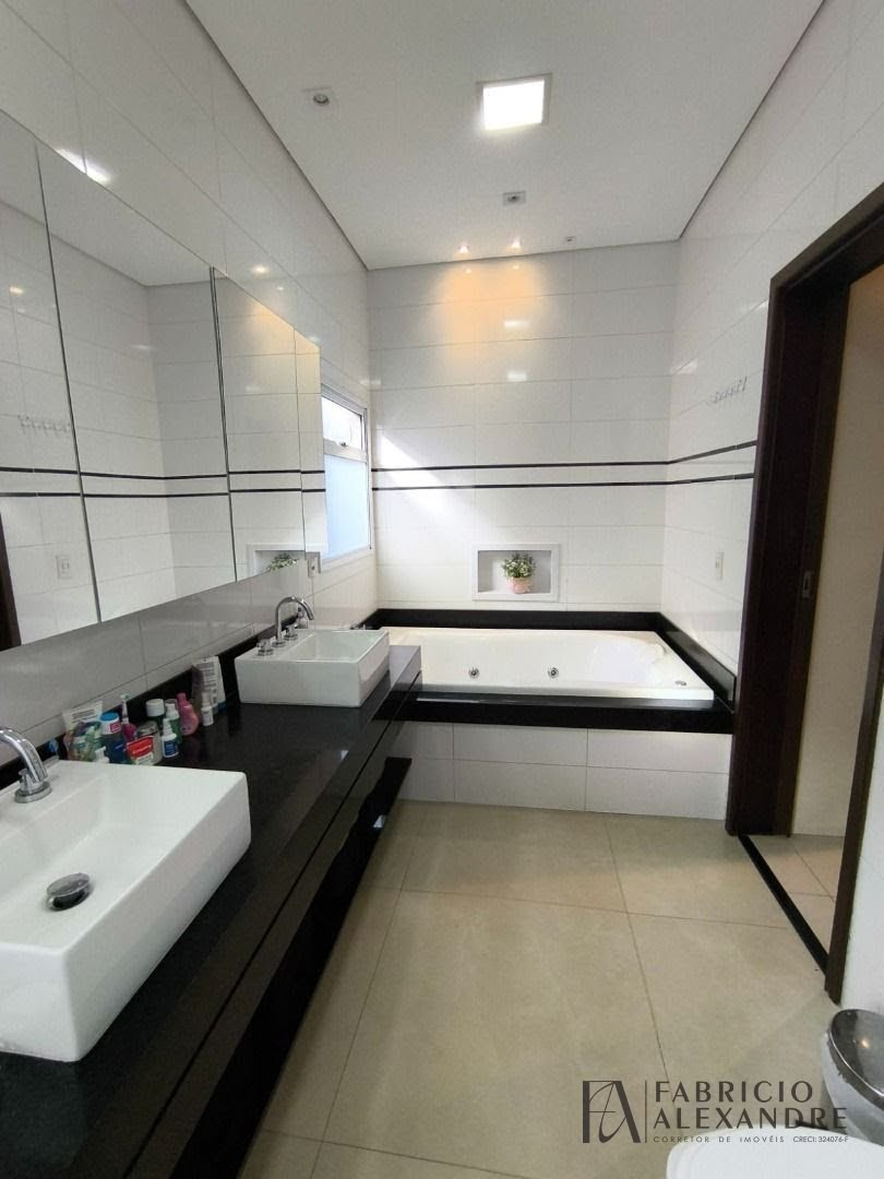 Casa à venda com 3 quartos, 3 suítes, 4 vagas e 224m² no Gaivota I, São José do Rio Preto (SP) — foto 14 de 19