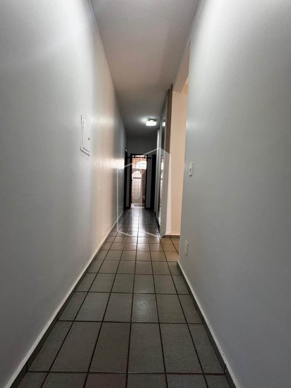 Casa à venda com 4 quartos, 2 suítes, 4 vagas e 246m² no Jardim América, Goiânia (GO) — foto 6 de 18