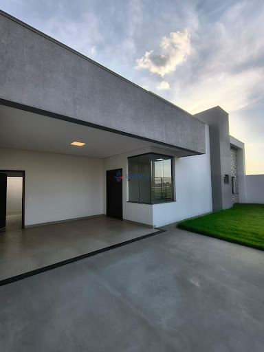 Casa à venda no bairro Belvedere 1 