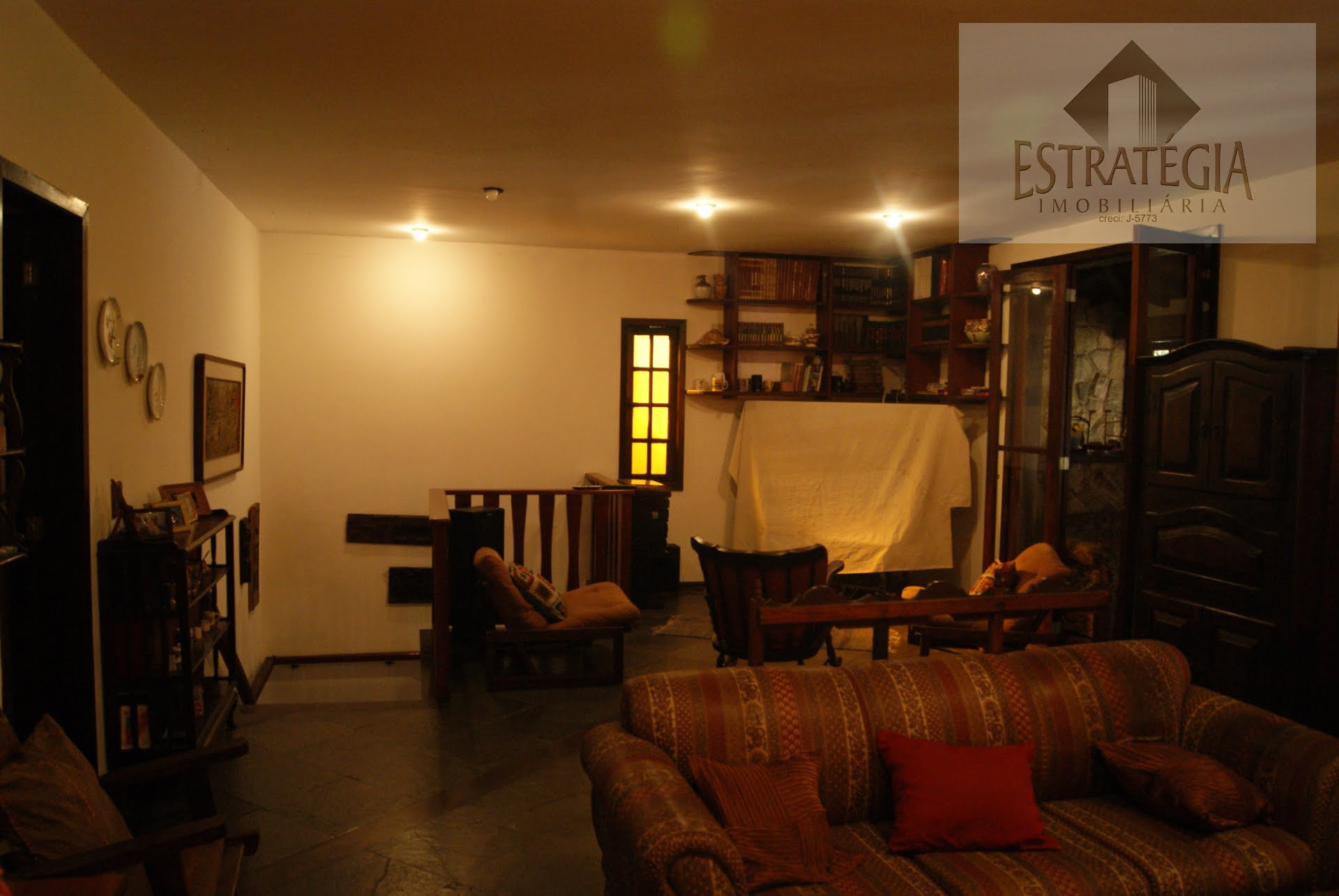 Casa à venda com 6 quartos, 5 suítes, 10 vagas e 540m² no Nogueira, Petrópolis (RJ) — foto 28 de 30