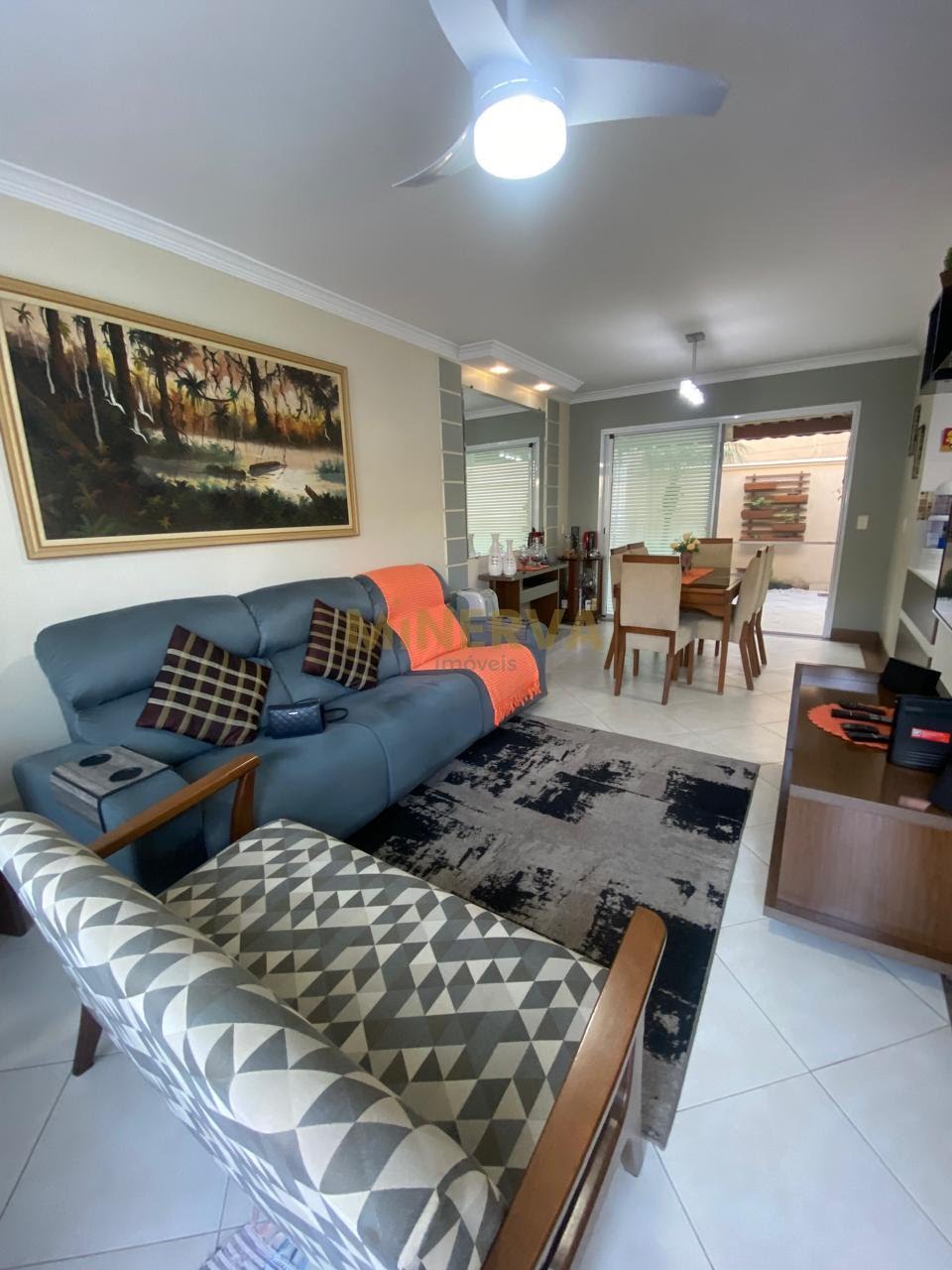 Casa à venda com 2 quartos, 2 banheiros, 2 vagas e 86m² no Parque Renato Maia, Guarulhos — foto principal