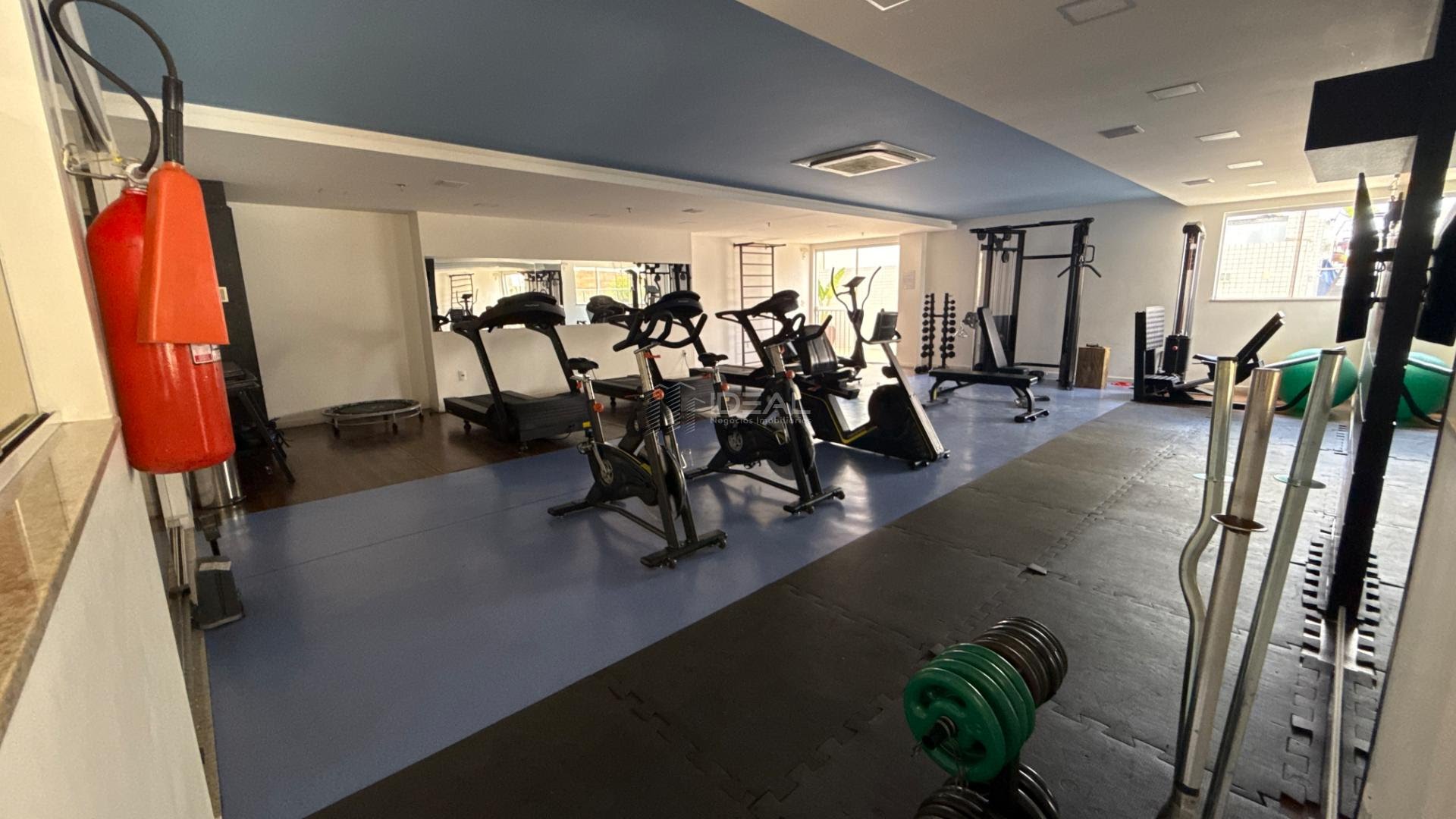 Apartamento para alugar com 2 quartos, 1 suíte, 1 vaga e 67m² no Centro, Campos dos Goytacazes (RJ) — foto 23 de 30