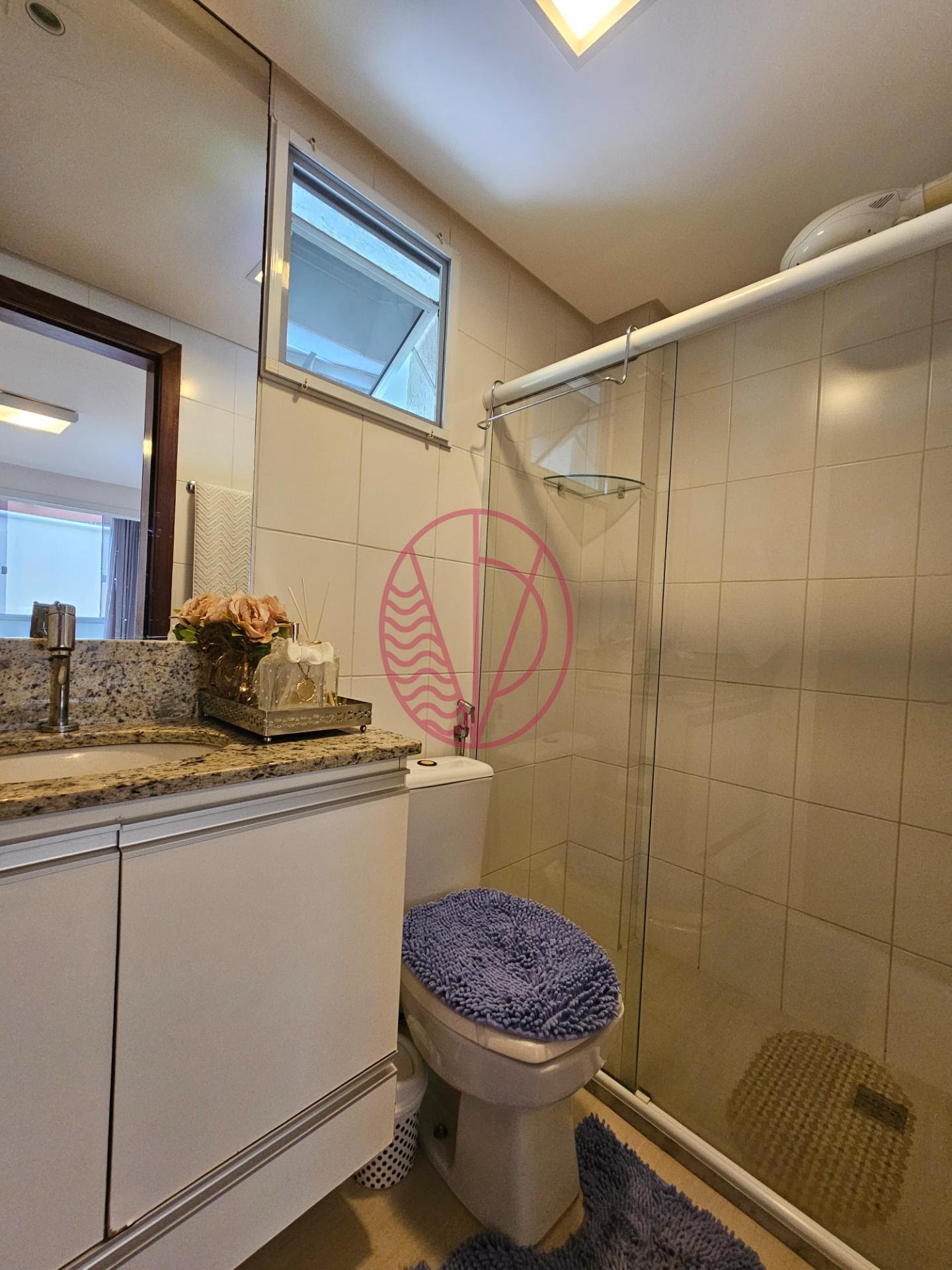 Casa à venda com 4 quartos, 4 suítes, 4 vagas e 300m² no Pituaçu, Salvador (BA) — foto 26 de 30