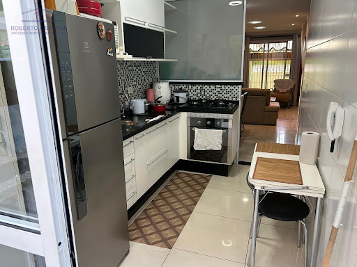 Cozinha, outra vista