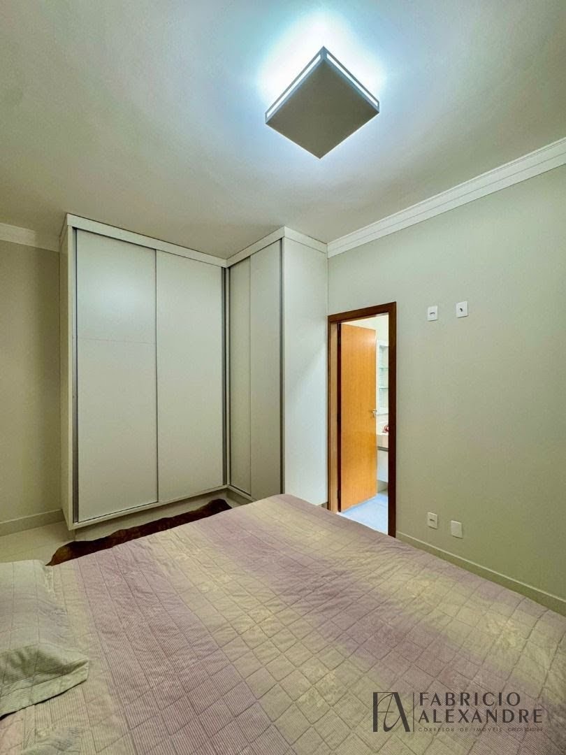 Casa à venda com 4 quartos, 4 suítes, 3 vagas e 278m² no Parque Residencial Buona Vita, São José do Rio Preto (SP) — foto 4 de 30