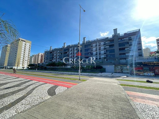 Cobertura Duplex frente mar a venda em Caiobá