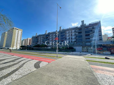 Cobertura Duplex frente mar a venda em Caiobá