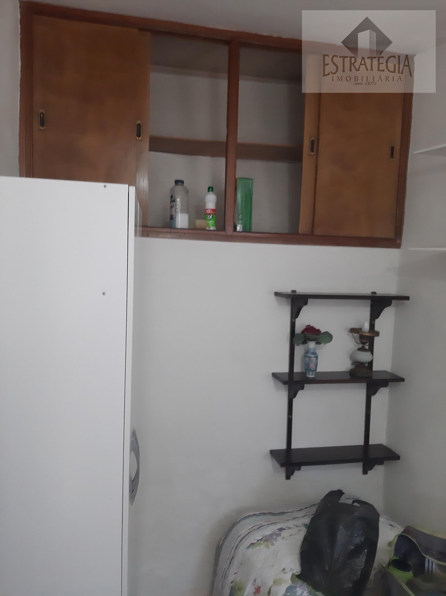 Casa à venda com 3 quartos, 1 suíte, 1 vaga e 190m² no Valparaíso, Petrópolis (RJ) — foto 24 de 30