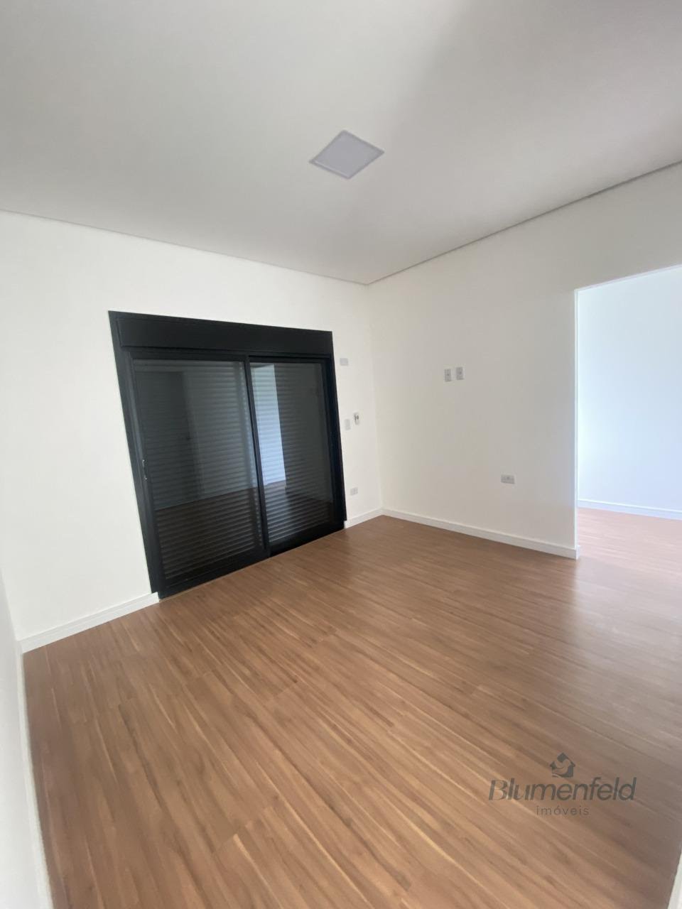 Casa à venda com 3 quartos, 3 suítes, 4 vagas e 230m² no Parque Santa Tereza, Santa Isabel (SP) — foto 9 de 21