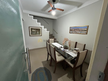 Sobrado à venda no Residencial Canachuê