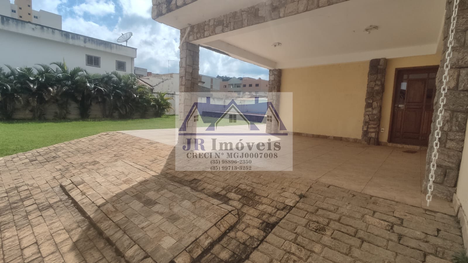 Casa à venda com 3 quartos, 2 suítes, 3 vagas e 1350m² no Pinheirinho, Itajubá (MG) — foto 2 de 30