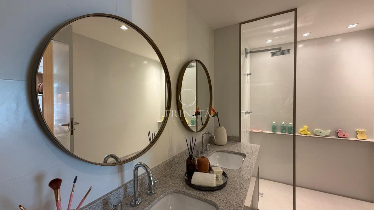 banheiro-trinitaimobiliaria-clariscasa&clube