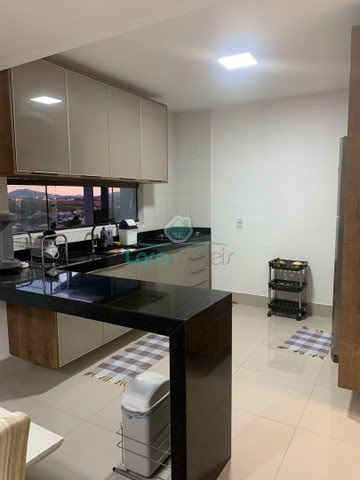 Casa à venda com 4 quartos, 4 suítes, 2 vagas e 260m² no Lagoa, Macaé (RJ) — foto 5 de 6