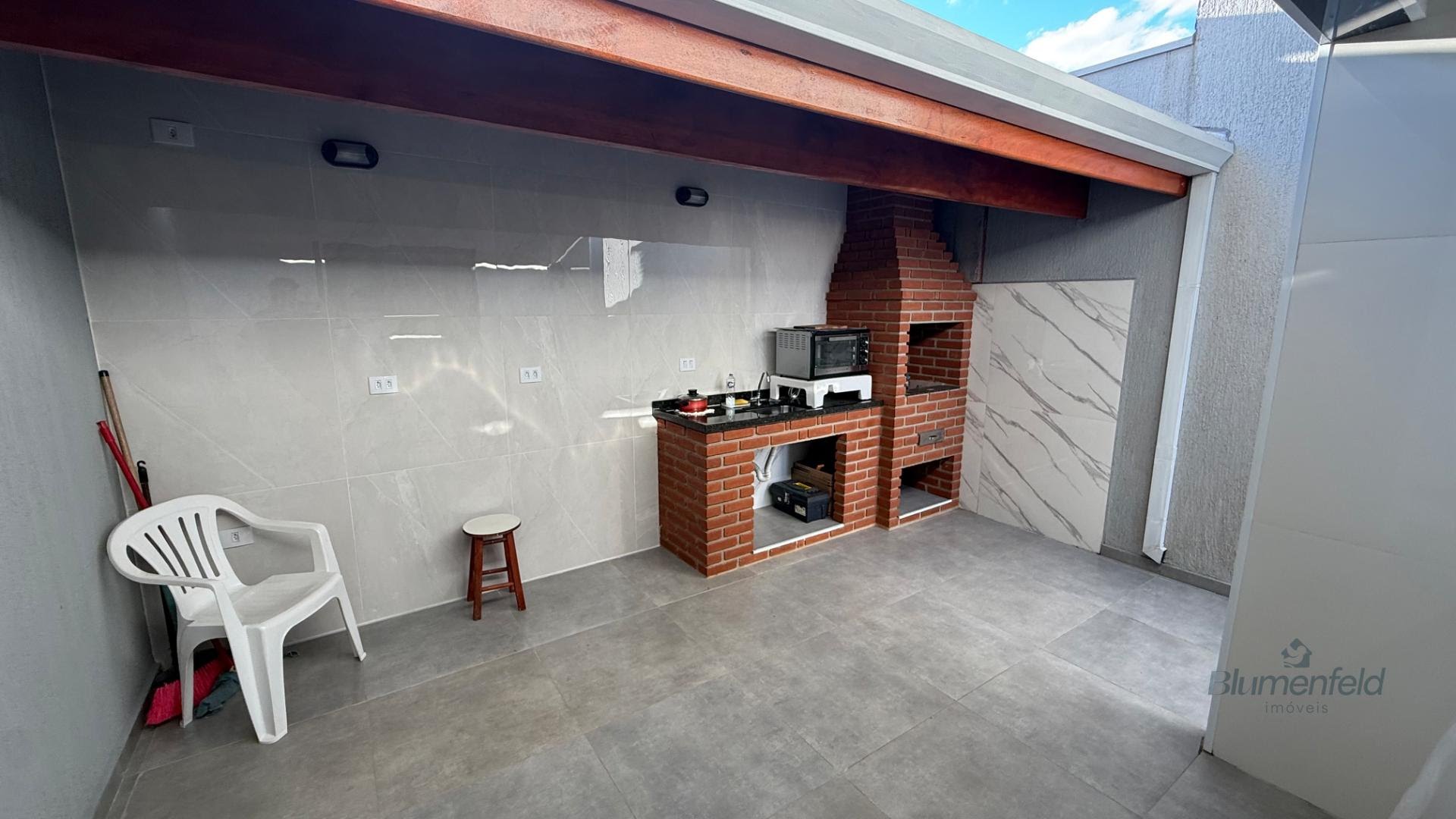 Casa à venda com 3 suítes, 3 vagas e 135m² no Center Ville, Arujá (SP) — foto 7 de 14