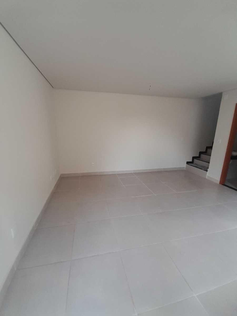 Casa à venda com 3 quartos, 1 suíte, 2 vagas e 110m² no Sao Joao Batista (venda Nova), Belo Horizonte (MG) — foto 13 de 18