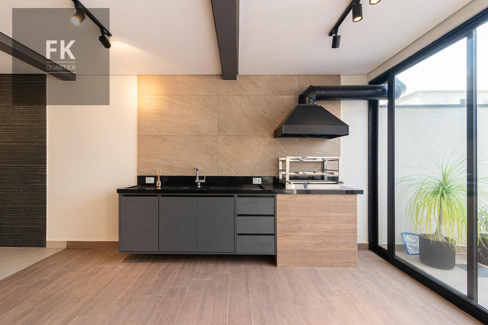 Casa à venda com 3 quartos, 1 suíte, 2 vagas e 177m² no Villas do Jaguari, Santana de Parnaíba (SP) — foto 12 de 26