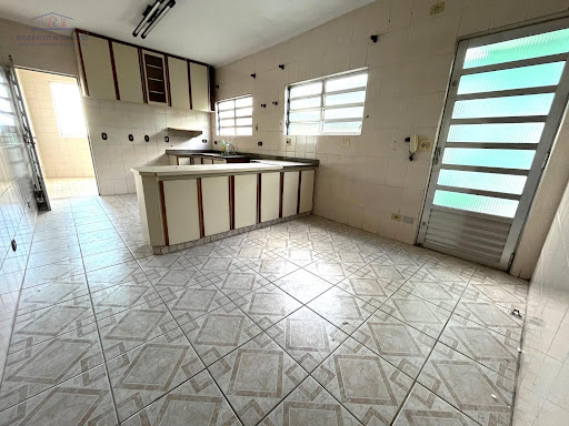 Cozinha com armário