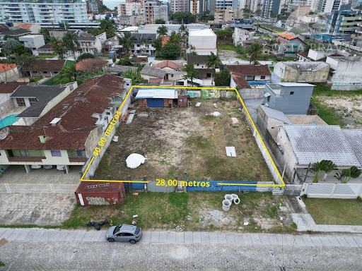 Amplo Terreno em Caiobá com Potencial Construtivo