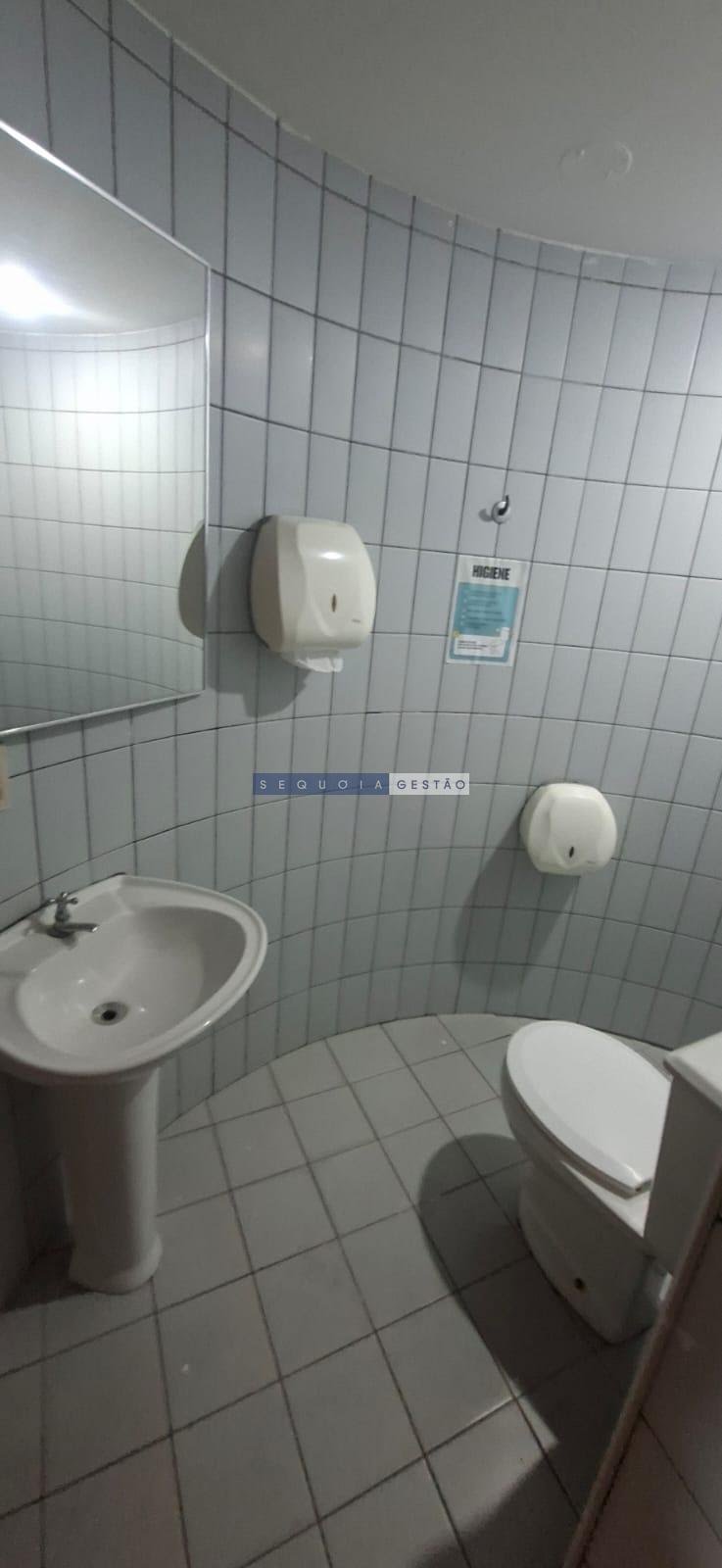 Comercial à venda com 2 banheiros, 1 vaga e 83m² no Batel, Curitiba (PR) — foto 24 de 27