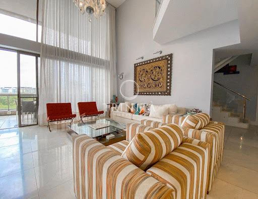 saladeestar2-peninsulabernini-trinitaimoveis.jpg