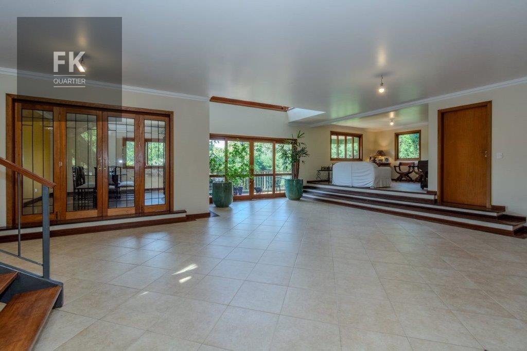 Casa à venda com 4 quartos, 4 suítes, 4 vagas e 620m² no Residencial Euroville, Carapicuíba (SP) — foto 2 de 30