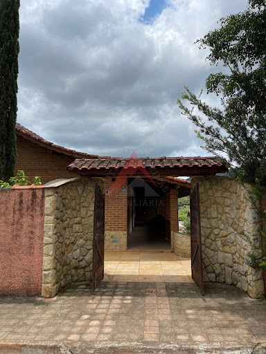 Casa a venda no Bairro Agenor  -  Extrema