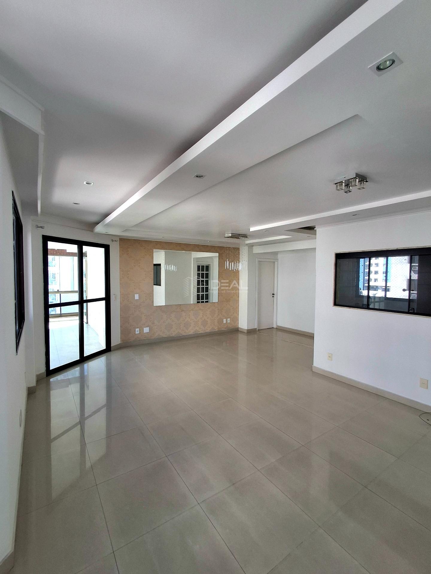 Apartamento à venda com 3 quartos, 2 suítes e 2 vagas no Centro, Campos dos Goytacazes (RJ) — foto 7 de 30