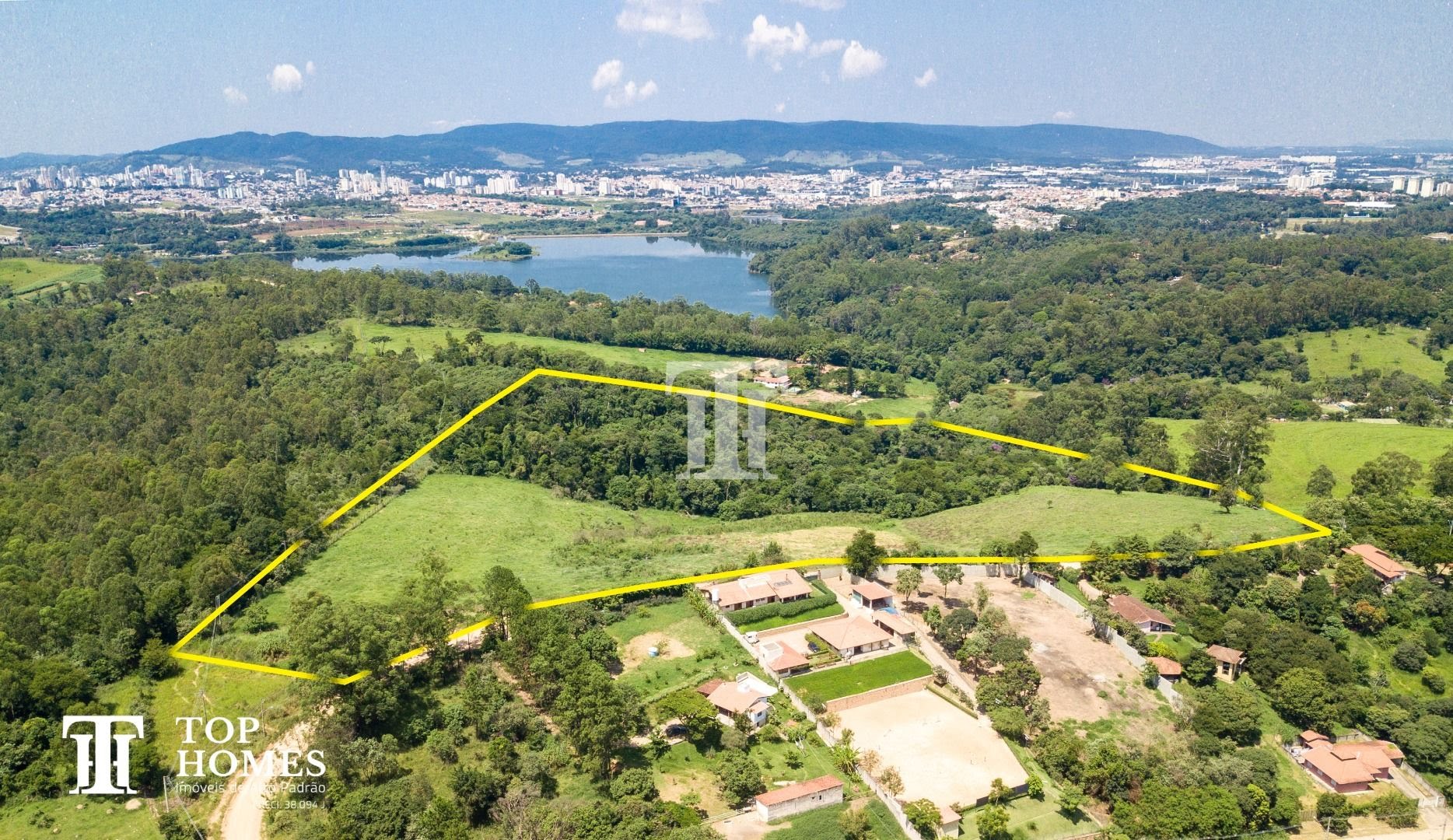 Área/Sítio à venda em Jundiaí/SP. Ideal para Empreendimentos Imobiliários
