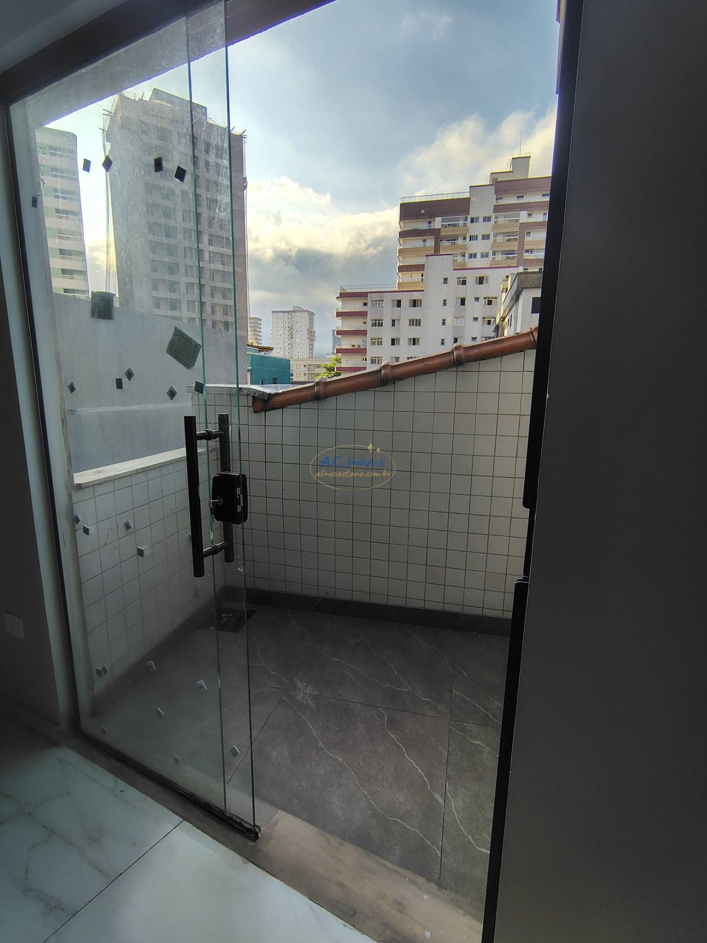 Casa à venda com 3 quartos, 2 suítes, 2 vagas e 157m² no Vila Caiçara, Praia Grande (SP) — foto 25 de 30