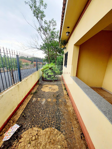 Casa em Botafogo  -  Santa Rita do Passa Quatro