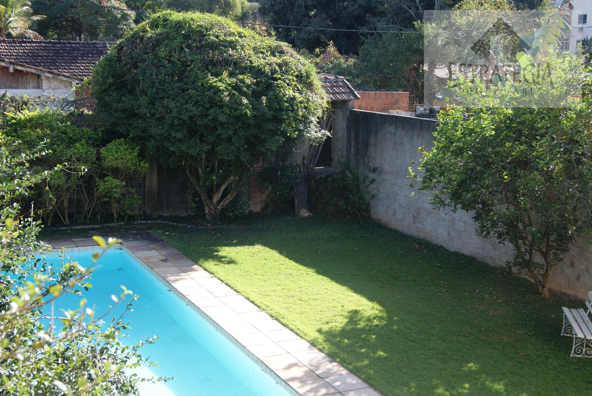 Casa à venda com 6 quartos, 5 suítes, 10 vagas e 540m² no Nogueira, Petrópolis (RJ) — foto 2 de 30
