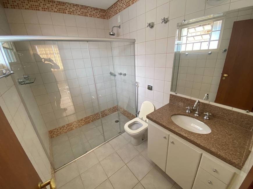 Casa à venda com 3 quartos, 1 suíte, 4 vagas e 358m² no Minascaixa, Belo Horizonte (MG) — foto 21 de 29