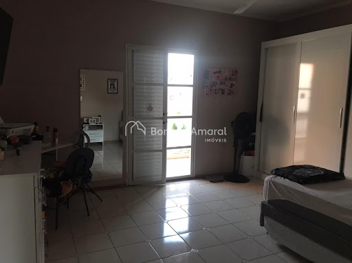 Casa, 3 quartos, 238 m² - Foto 13