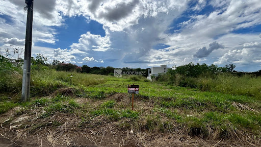 Lote / Terreno em Loteamento Jardins Florença  -  Catalão