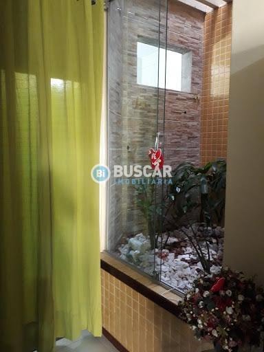 Casa à venda com 10 quartos, 3 suítes, 4 vagas e 360m² no Mangabeira, Feira de Santana (BA) — foto 15 de 17