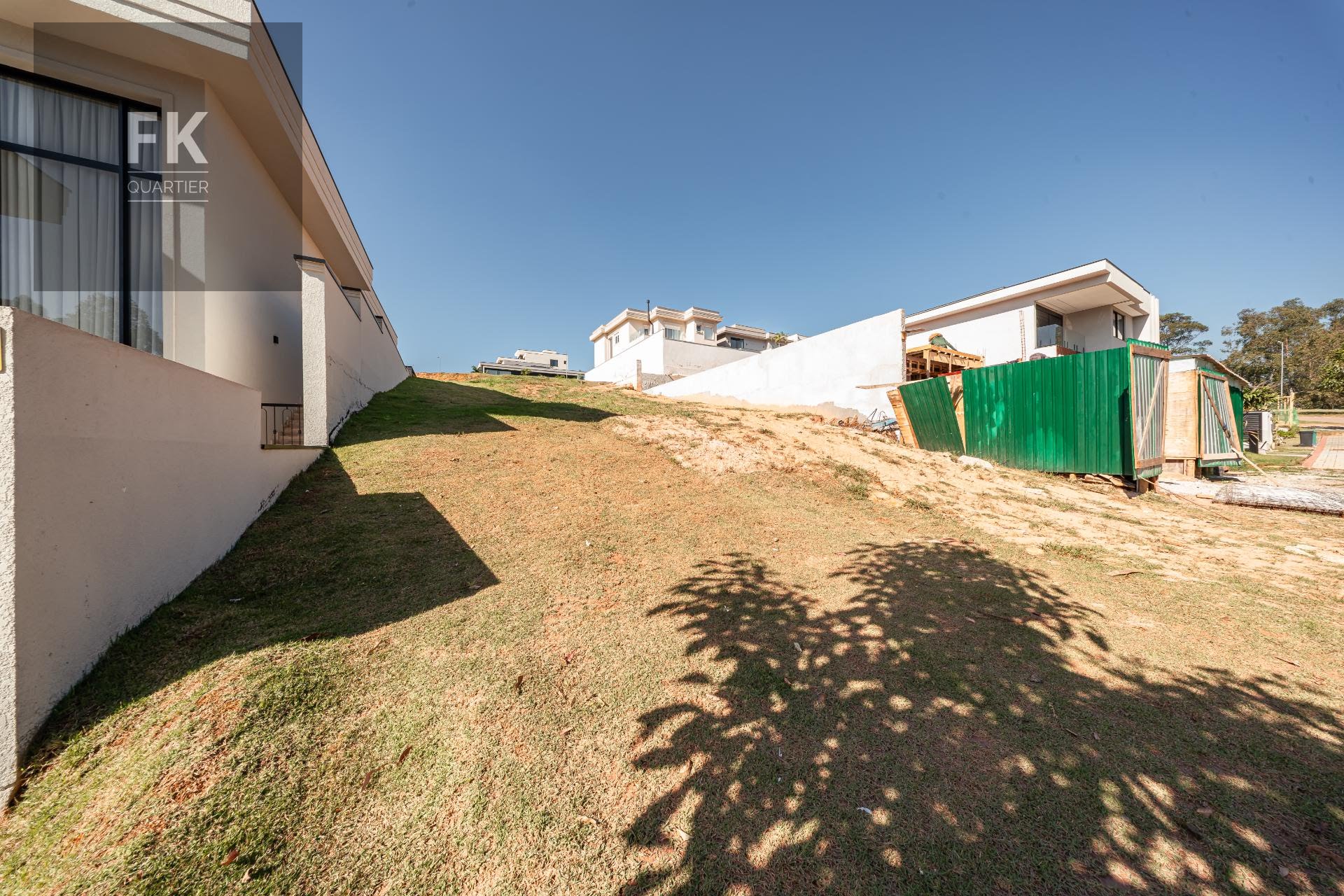 Terreno à venda com 420m² de terreno no Alphaville, Santana de Parnaíba (SP) — foto 3 de 16