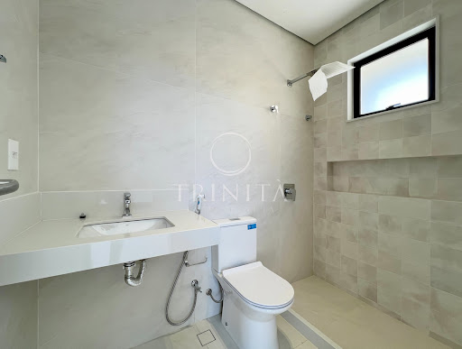 Sagrada Família - Lavabo  - Trinita
