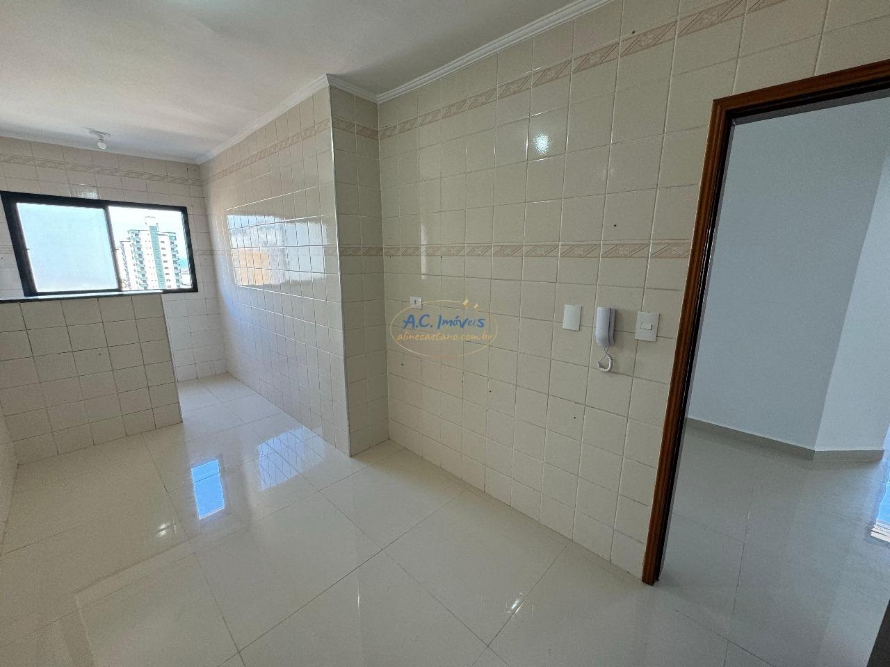 Apartamento à venda com 2 quartos, 1 suíte, 1 vaga e 76m² no Guilhermina, Praia Grande (SP) — foto 5 de 24