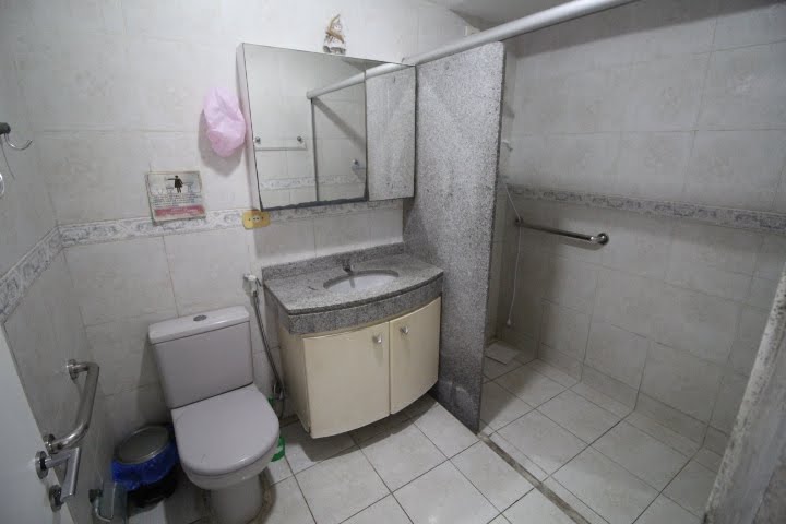 Casa à venda com 6 quartos, 1 suíte, 7 vagas e 305m² no Madalena, Recife (PE) — foto 18 de 30