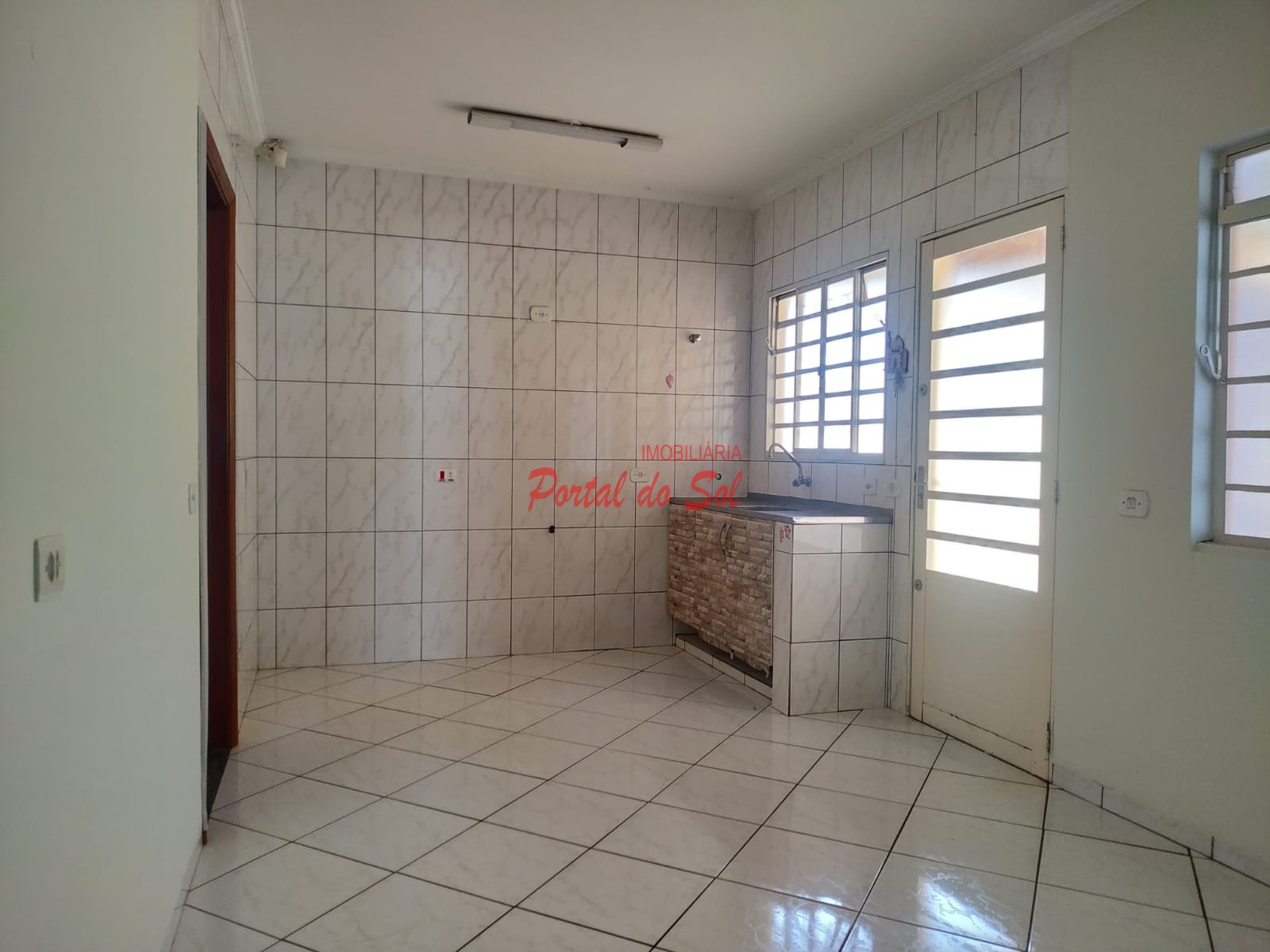 Casa à venda com 4 quartos, 1 suíte, 4 vagas e 242m² no Centro, Santo Antônio da Platina (PR) — foto 5 de 14