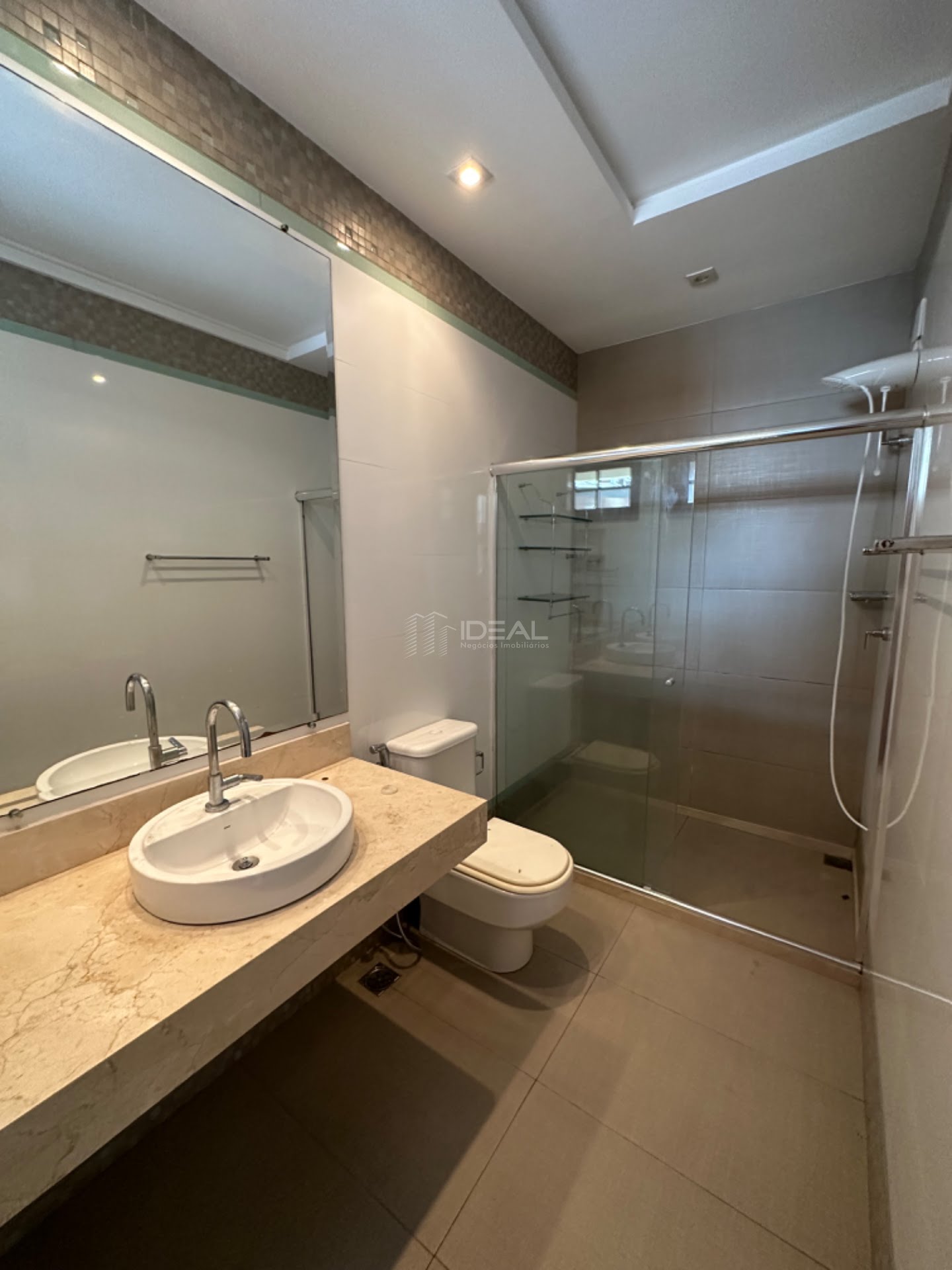 Casa à venda com 4 quartos, 4 suítes, 2 vagas e 460m² no Centro, Campos dos Goytacazes (RJ) — foto 8 de 27